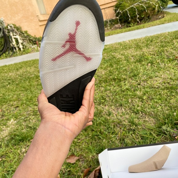 Jordan 5 fire red main image 9